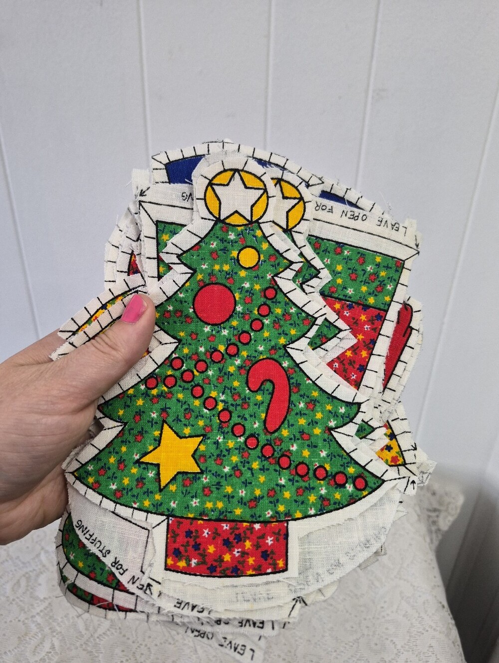 70s Cut And Sew Ornaments - Picture 8 of 8
